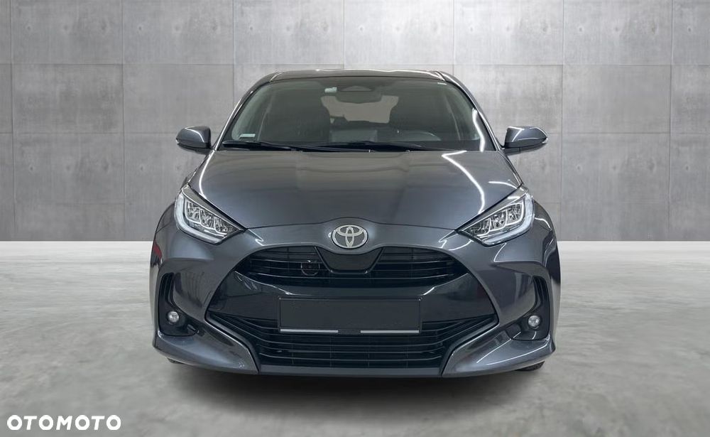 Toyota Yaris - 5