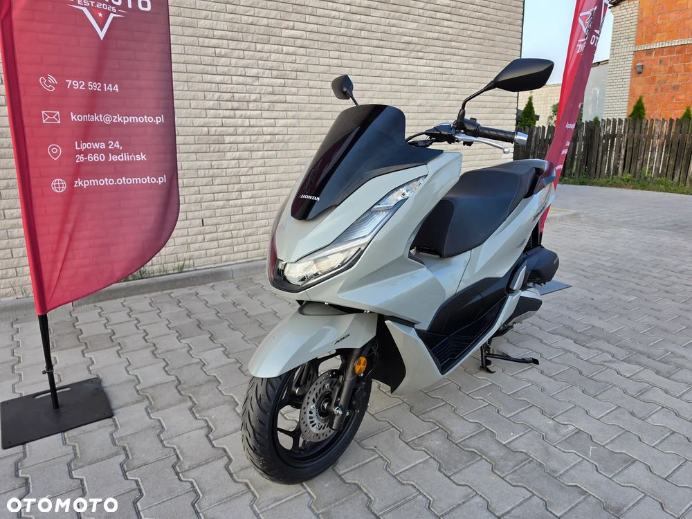 Honda PCX - 1