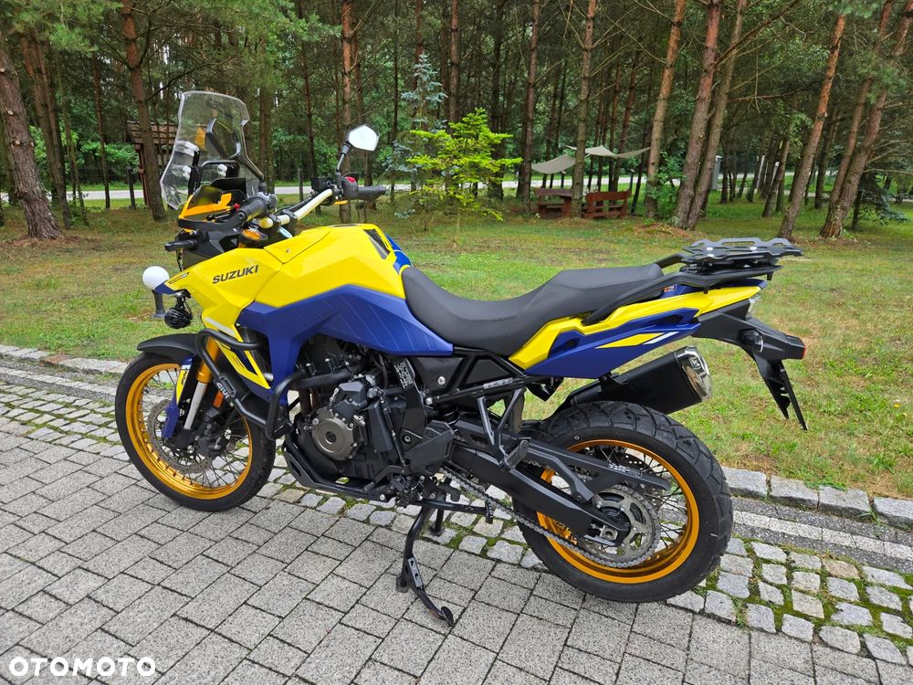 Suzuki DL - 12