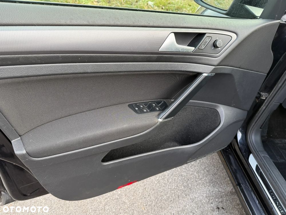 Volkswagen Golf 1.6 TDI BlueMotion Technology Lounge - 7