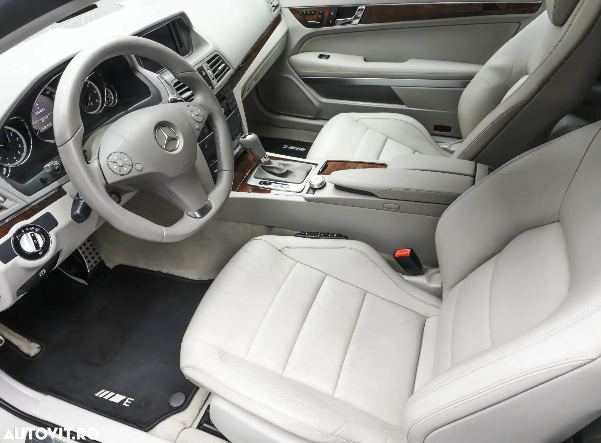 Mercedes-Benz E 350 CDI BlueEfficiency Aut. - 11