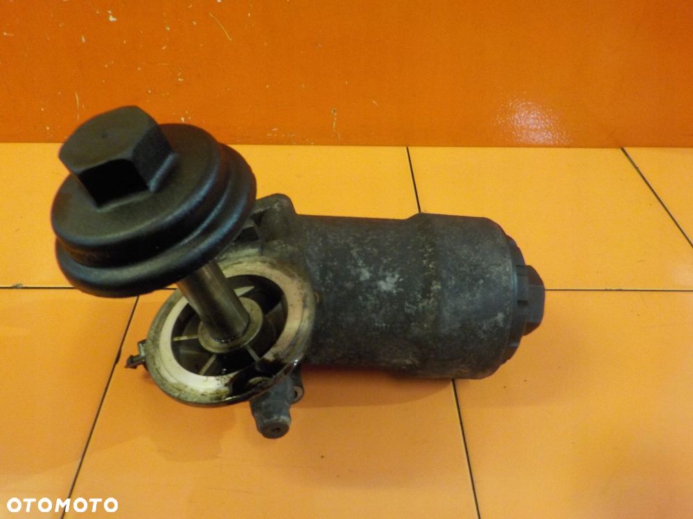 AUDI A3 8P 3.2 VR6 V6 06r 250KM BDB obudowa filtra oleju 022115403QA - 3
