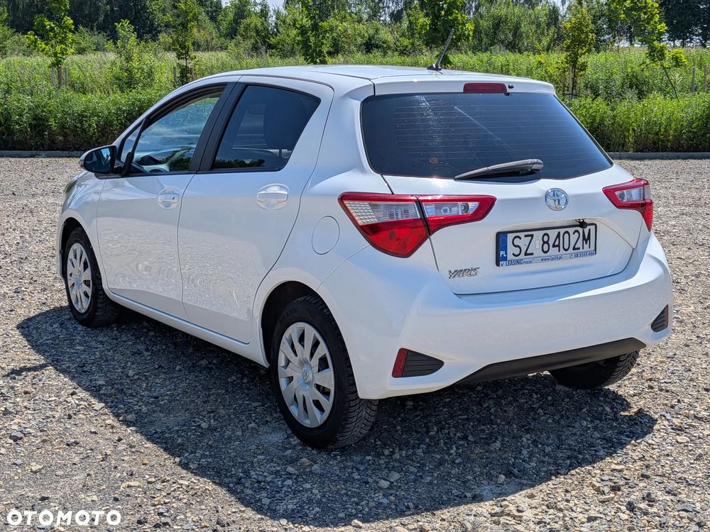 Toyota Yaris 1.5 Premium - 5