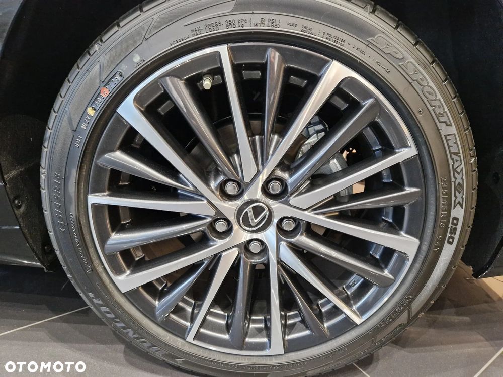 Lexus ES 300h Prestige - 23