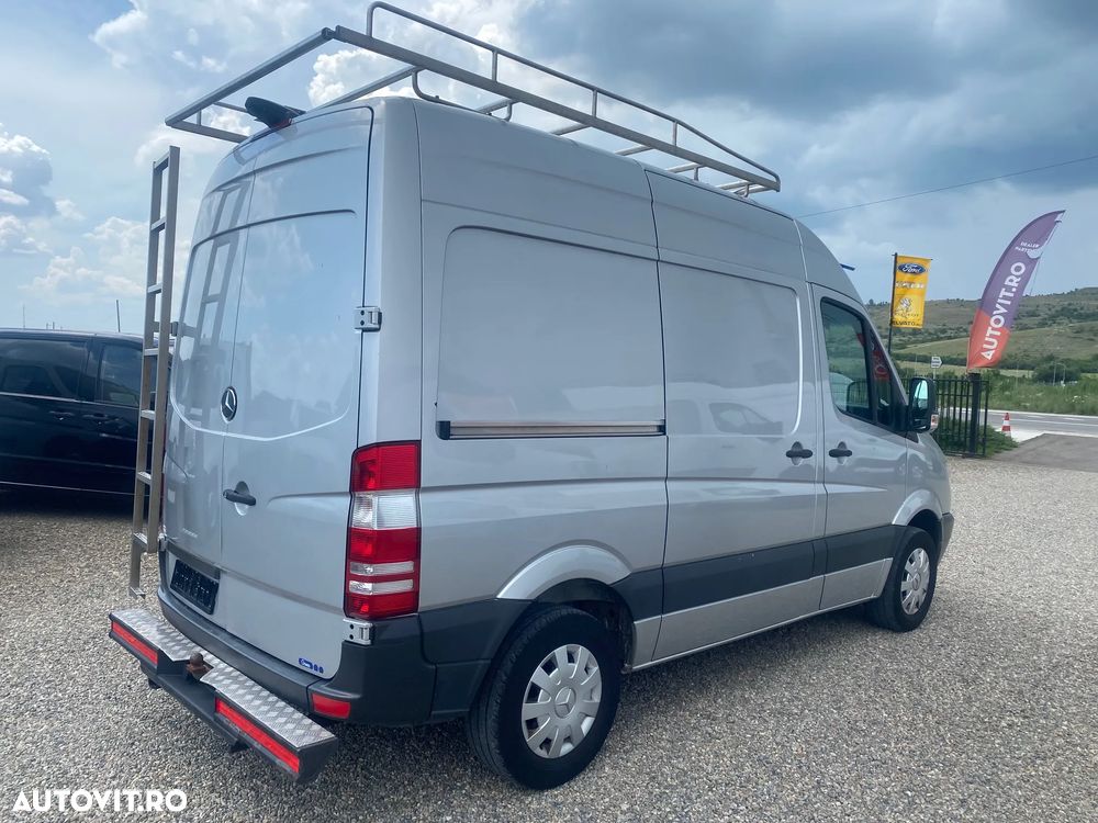 Mercedes-Benz SPRINTER - 4