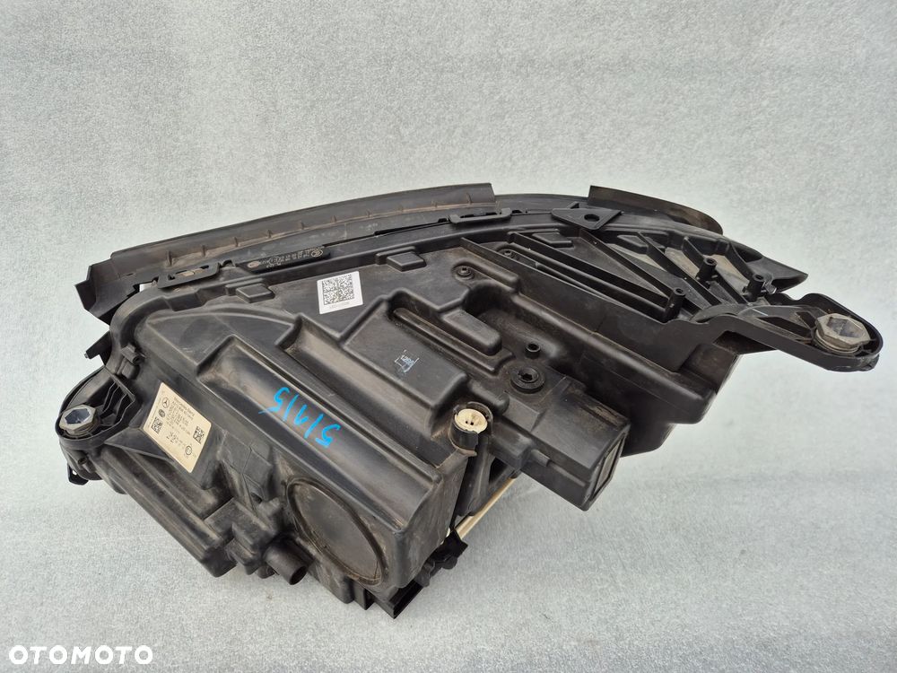 Lampa prawa Mercedes E-klasa W213 A2139064004 Full Led - 4