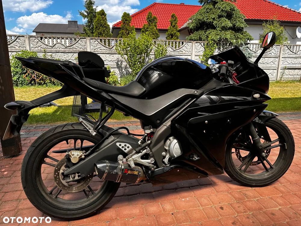 Yamaha YZF - 4