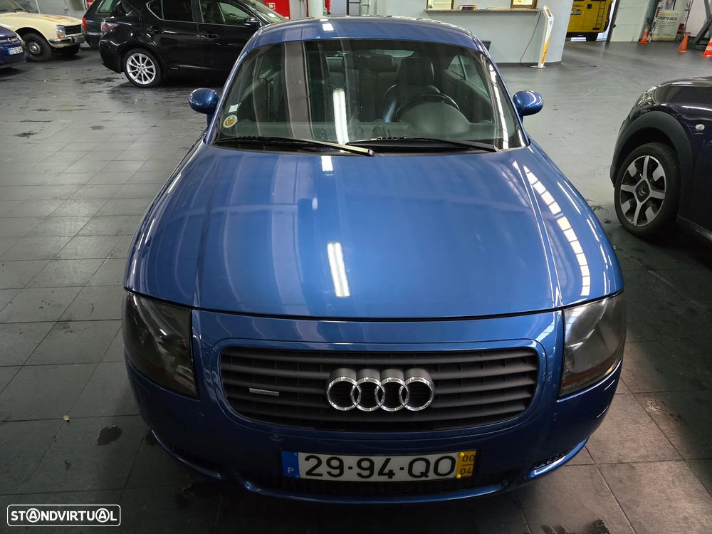 Audi TT Coupé 1.8 T - 11
