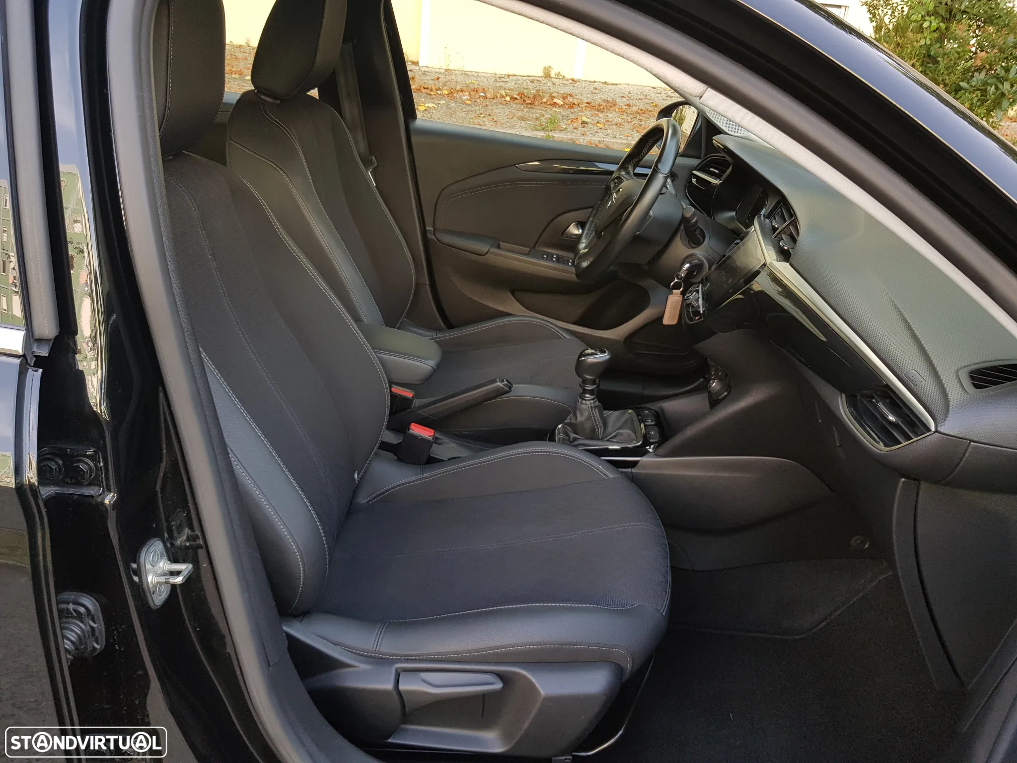 Opel Corsa 1.5 D Elegance - 35
