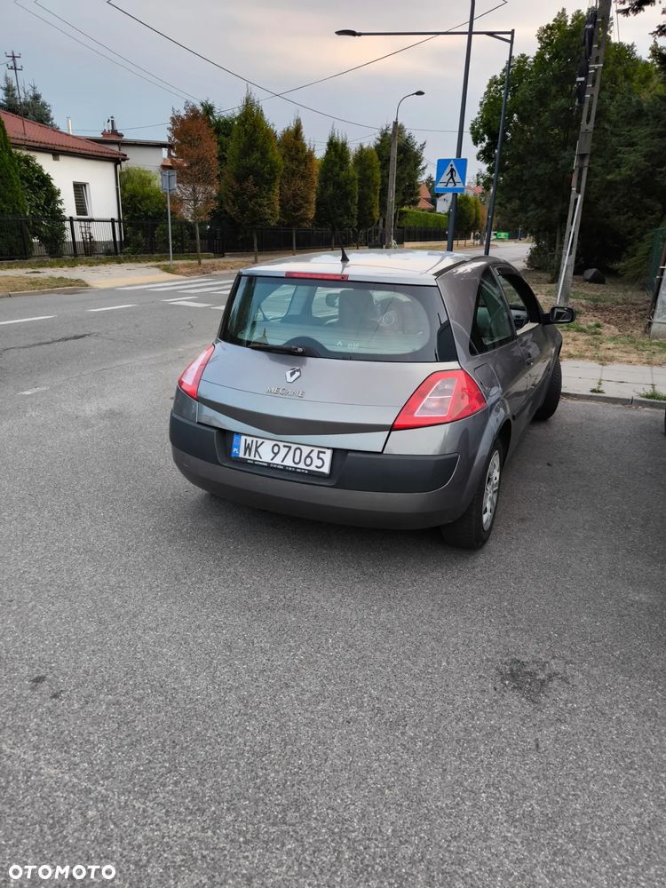 Renault Megane II 1.6 Confort Dynamique - 4