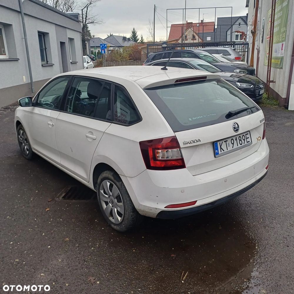Skoda RAPID 1.0 TSI Ambition - 2