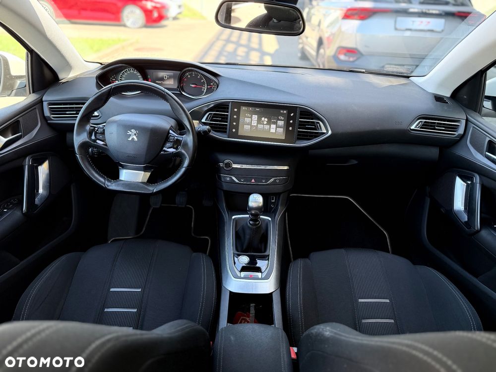 Peugeot 308 1.6 THP Allure - 15