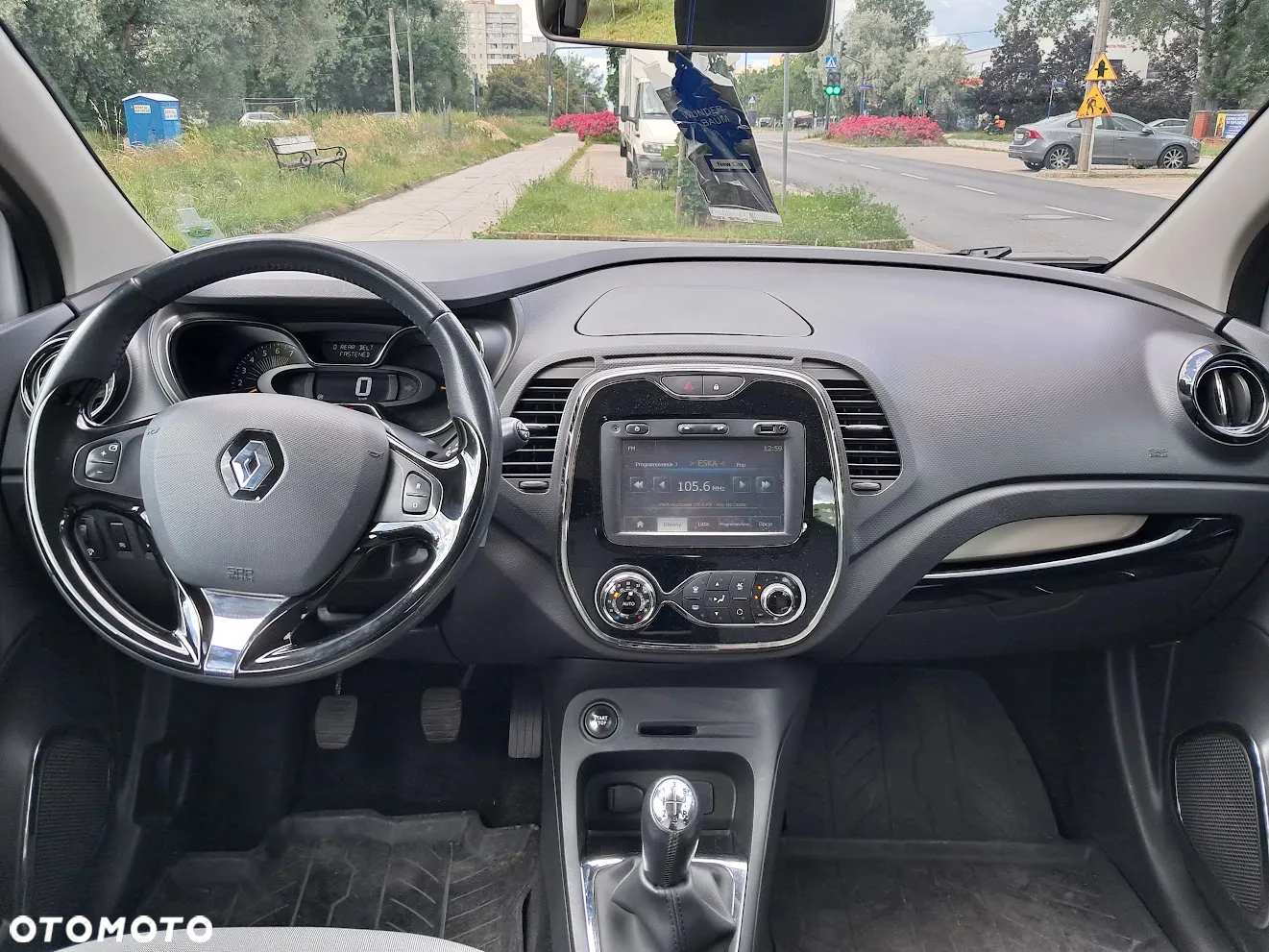 Renault Captur - 9