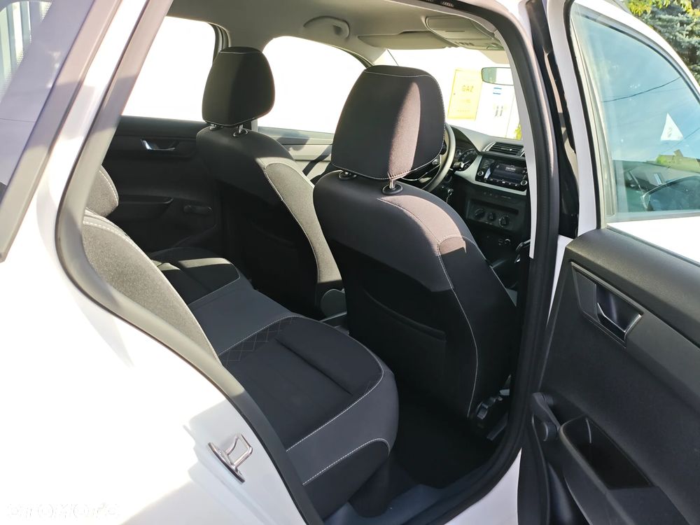 Skoda Fabia 1.0 TSI Ambition - 10