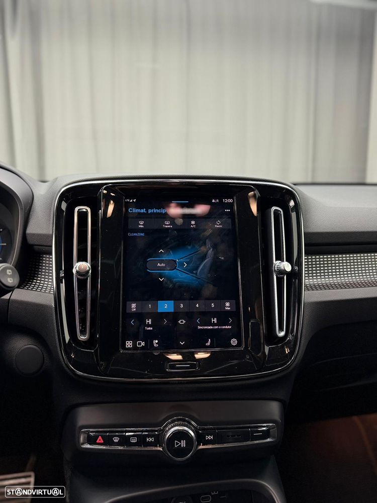 Volvo XC 40 P8 AWD Recharge RDesign - 15