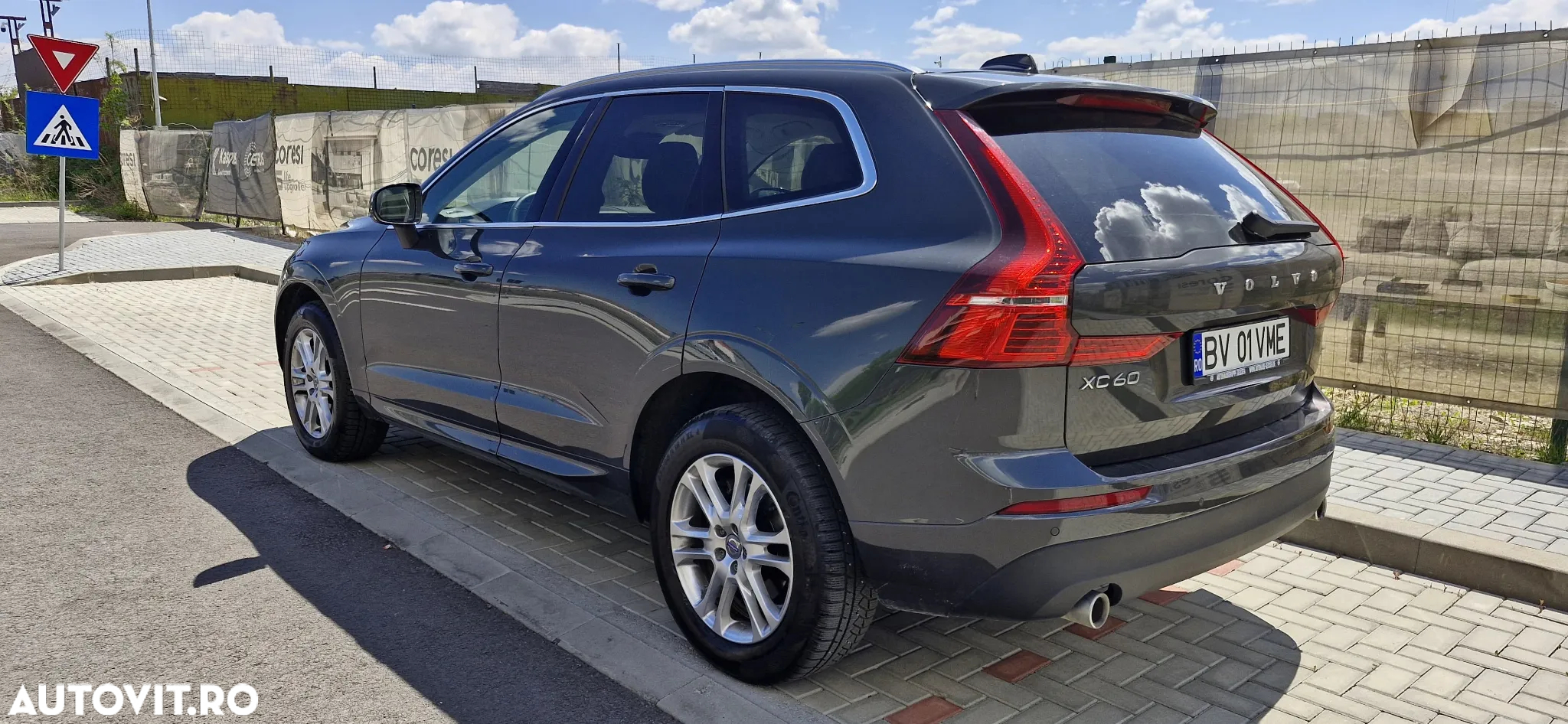 Volvo XC 60 - 8