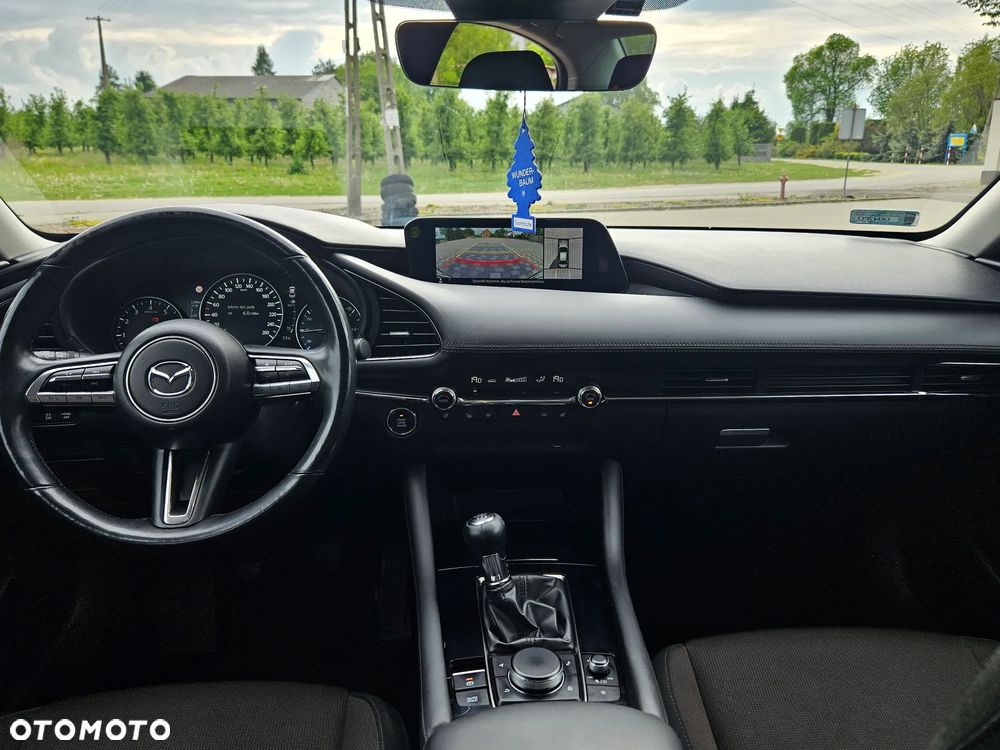 Mazda 3 2.0 mHEV Hikari - 16