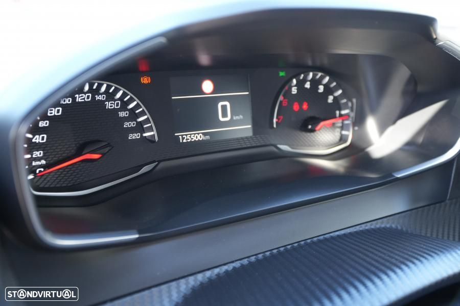 Peugeot 208 1.2 PureTech Active - 11