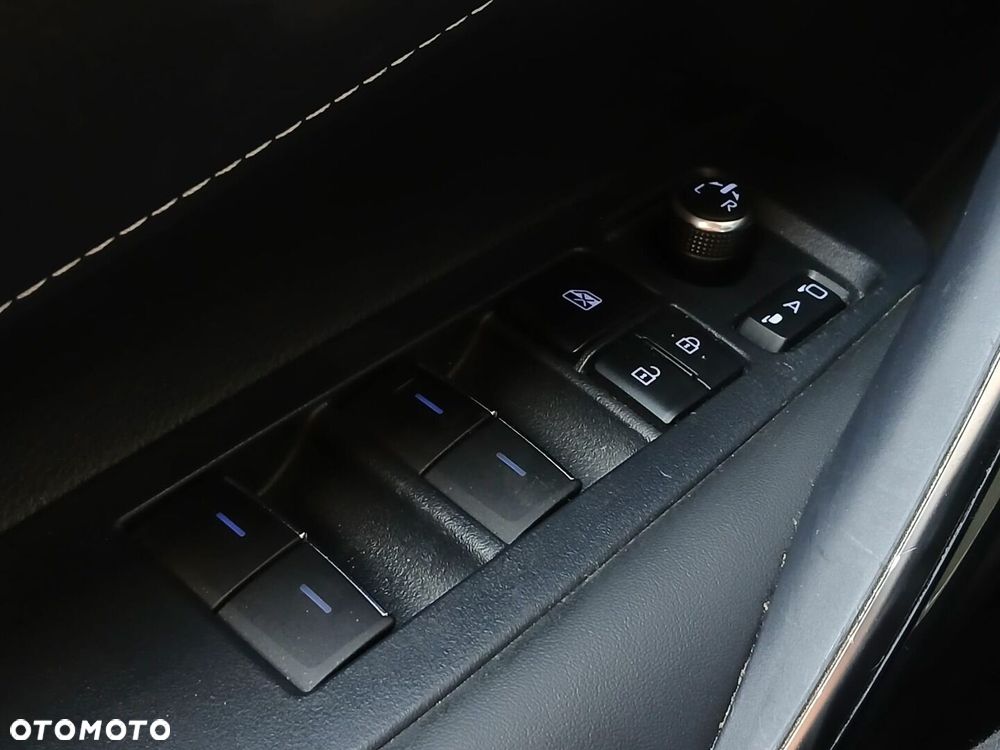 Toyota Corolla 2.0 Hybrid GR Sport - 34