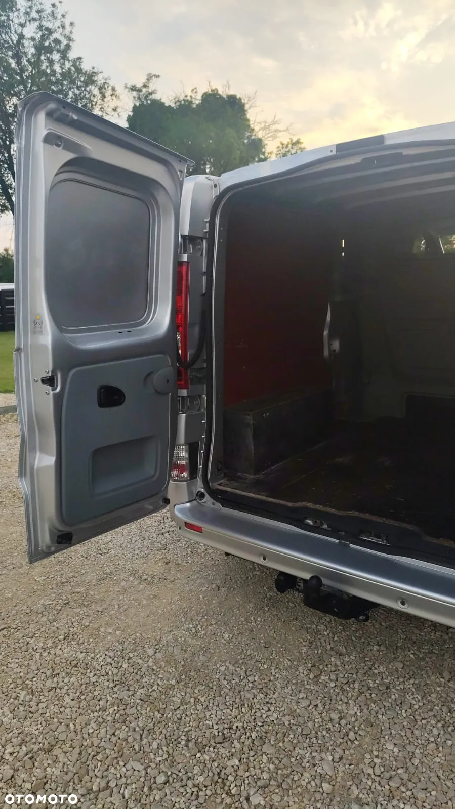 Opel Vivaro - 26