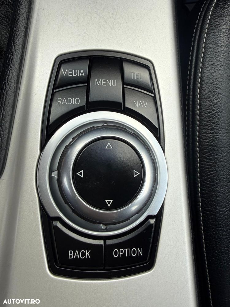 BMW X3 xDrive20d - 28