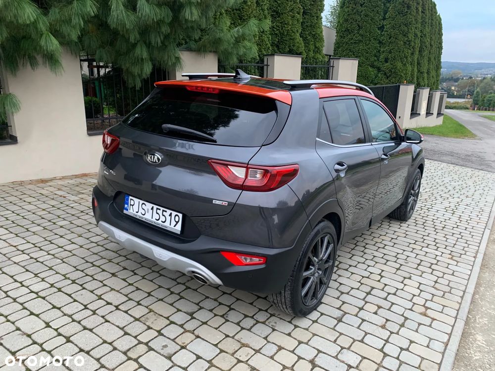 Kia Stonic - 4
