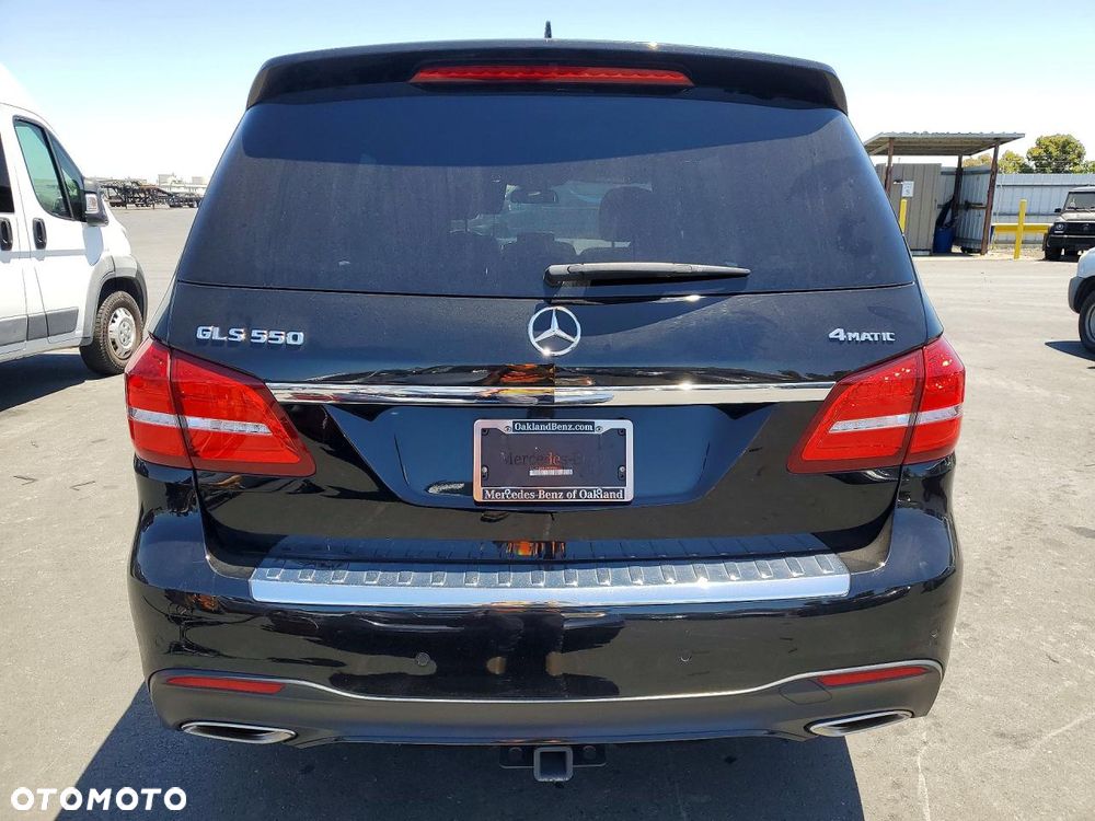 Mercedes-Benz GLS - 5