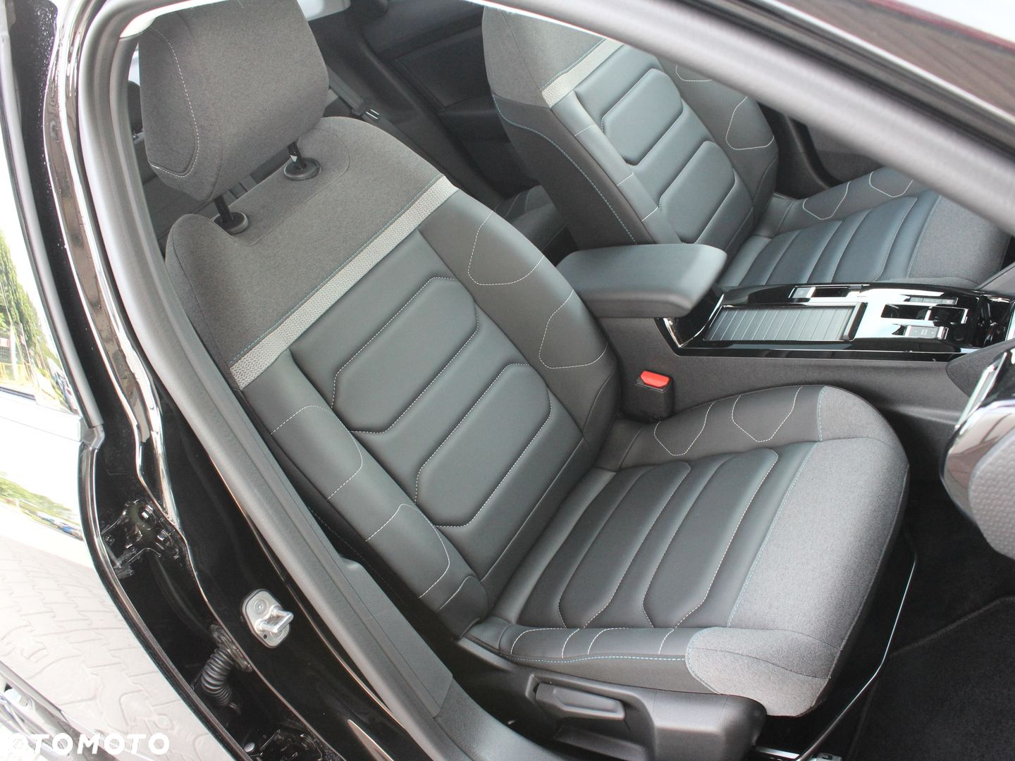 Citroën C4X - 9