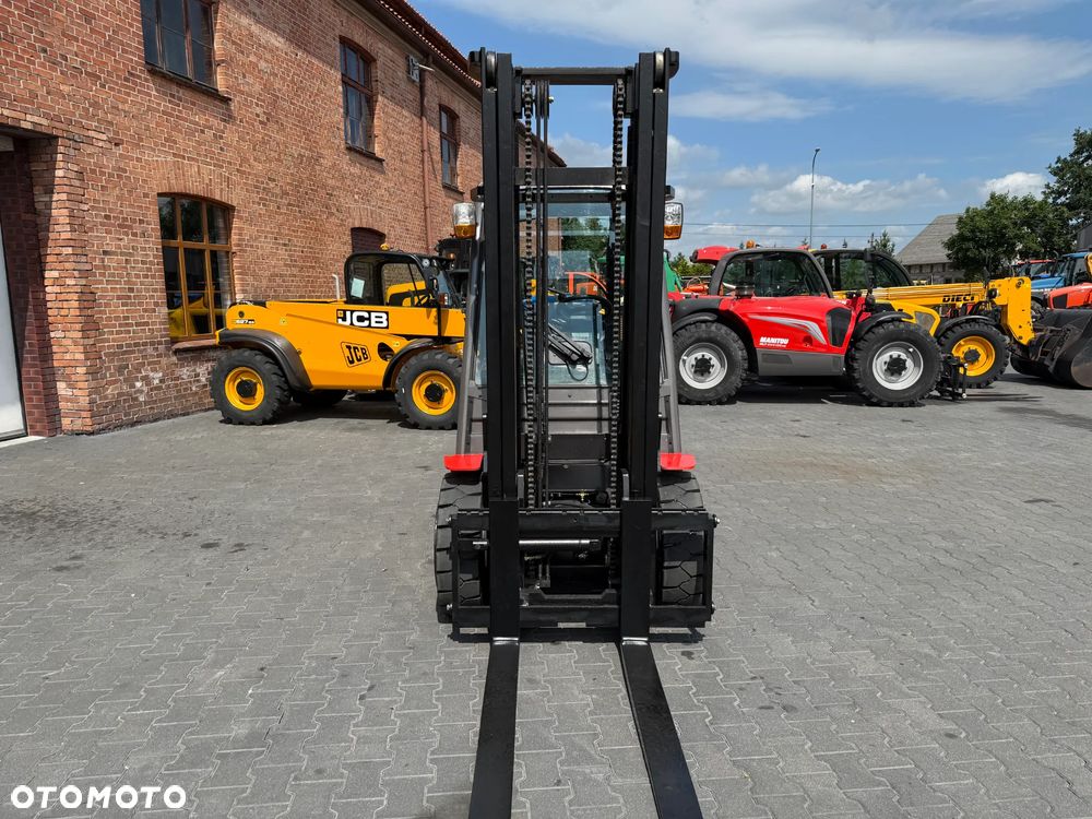 Manitou MI30G - 8