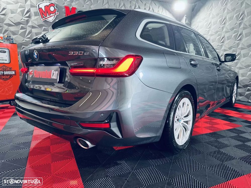 BMW 330 - 3