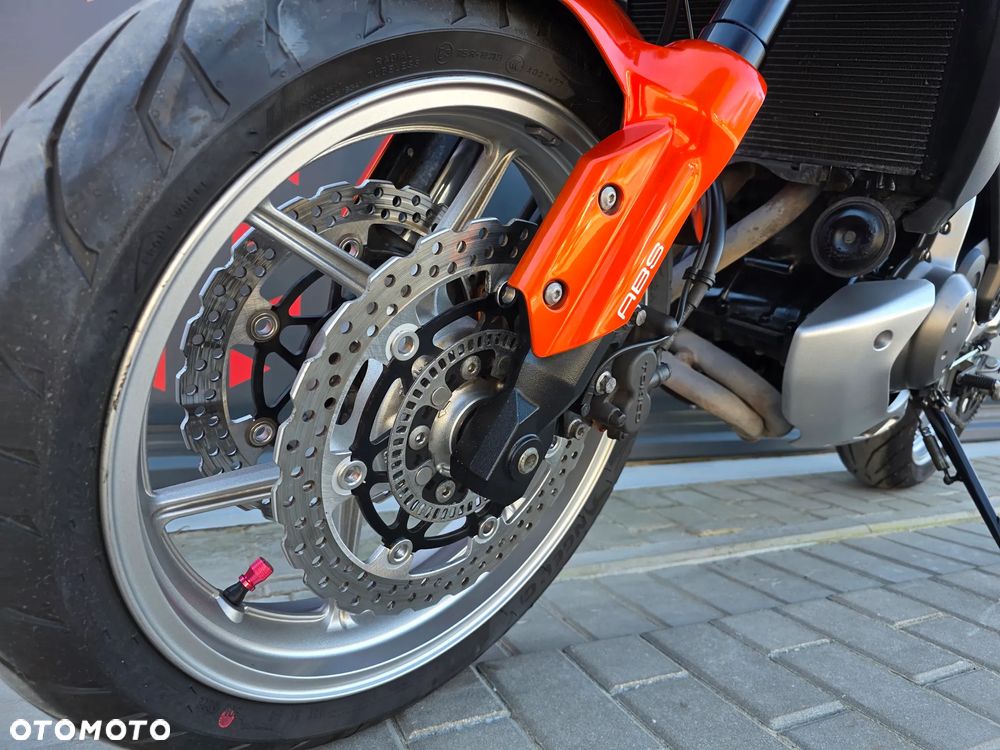 Kawasaki Versys 650 - 14