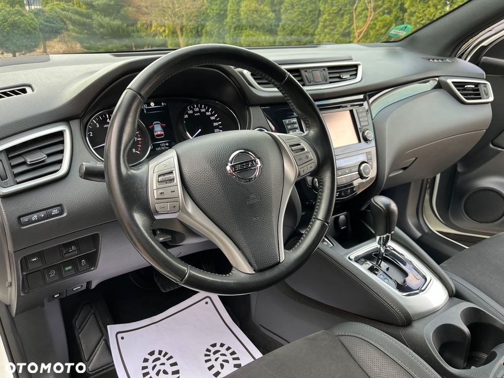 Nissan Qashqai - 14