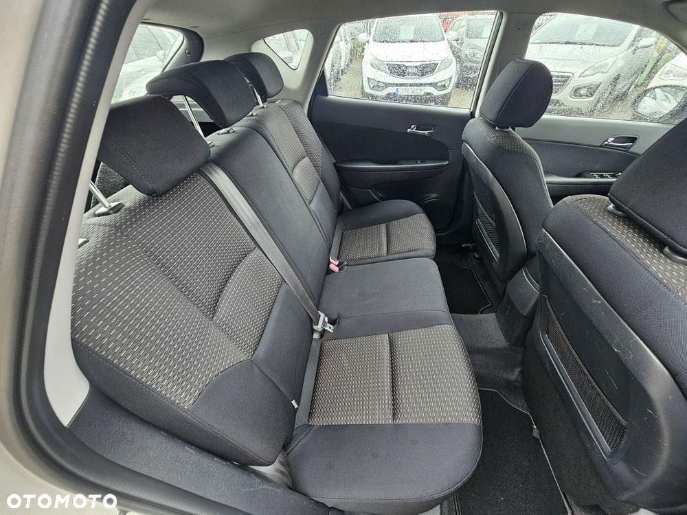 Hyundai i30 1.4 Classic + EU5 - 22