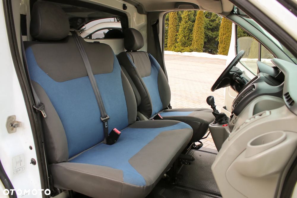 Renault Trafic - 18