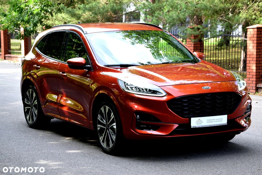 Ford Kuga 2.5P PHEV FWD ST-Line X - 3