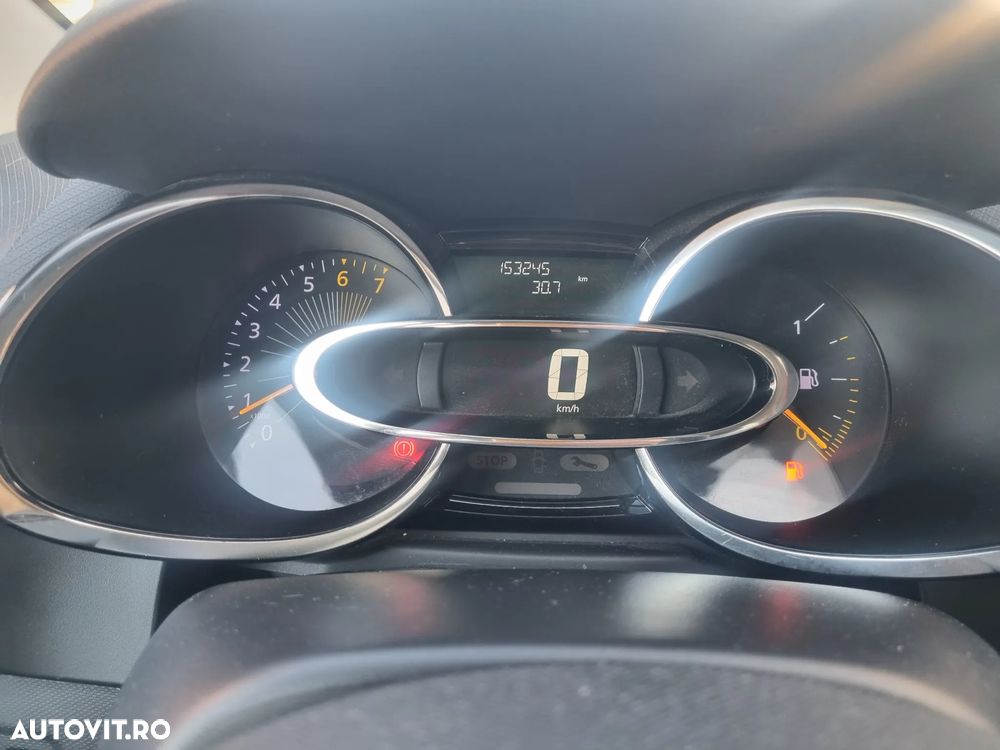 Renault Clio TCe 90 Limited - 18