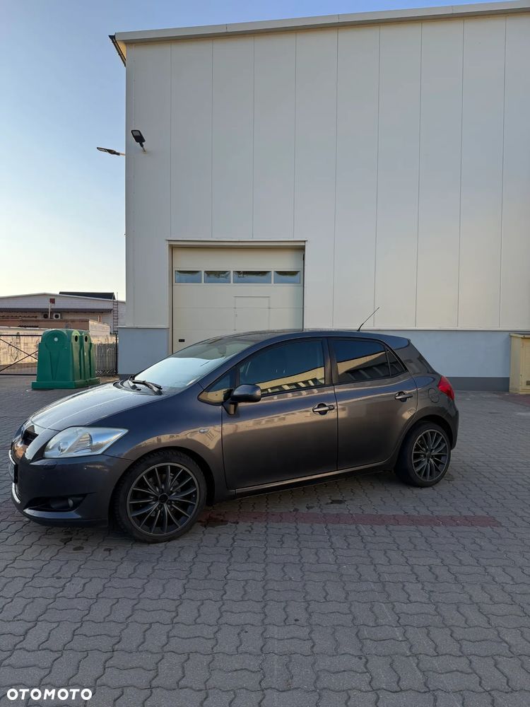Toyota Auris 2.0 D-4D Prestige - 1