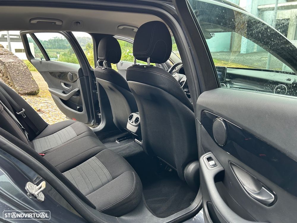 Mercedes-Benz C 200 - 15