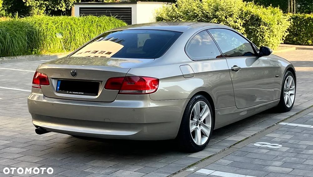 BMW Seria 3 320d Coupe - 5