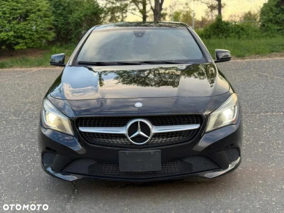 Mercedes-Benz CLA 250 4Matic 7G-DCT - 3