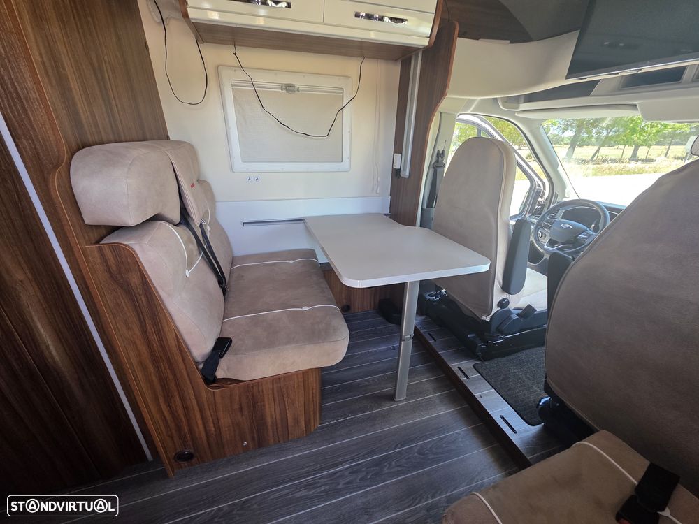 Ford Transit - 9