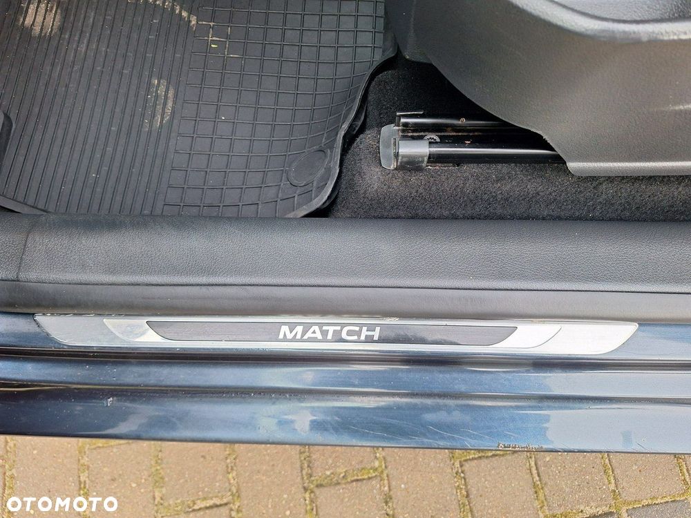 Volkswagen Golf Plus 1.6 TDI DPF MATCH - 11