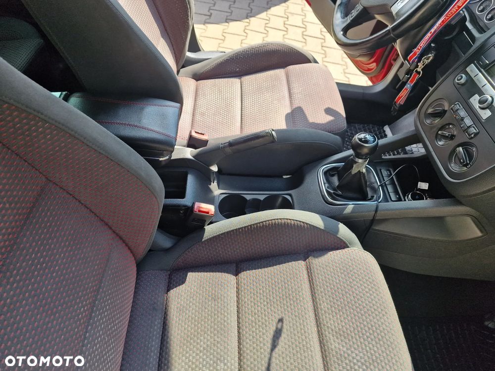Volkswagen Golf 2.0 TDI DPF GT Sport - 18