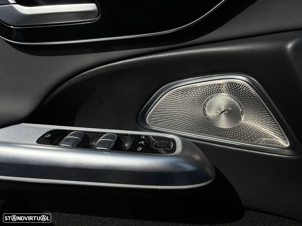 Mercedes-Benz E 300 de 9G-TRONIC AMG Line - 9