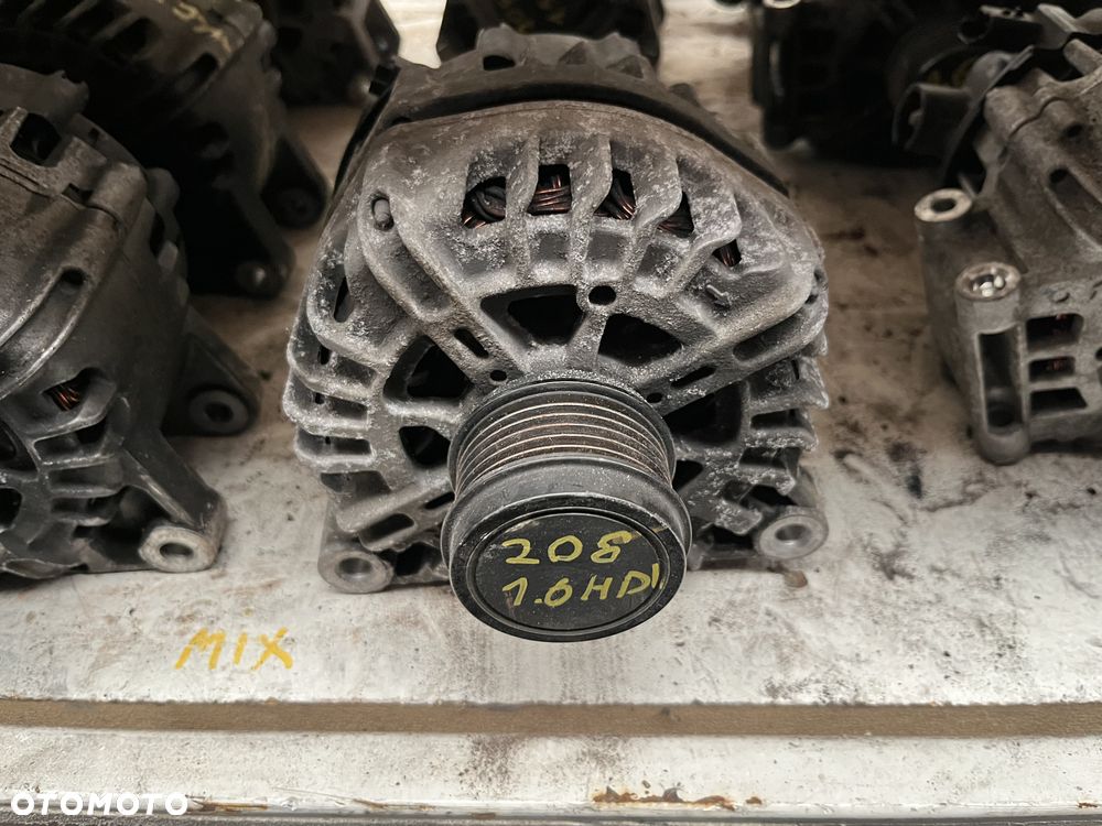 Alternator 1.6 HDI Peugeot 208 9810525380 - 2
