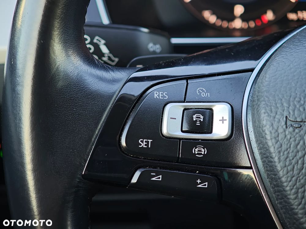 Volkswagen Passat 1.5 TSI OPF DSG Comfortline - 21