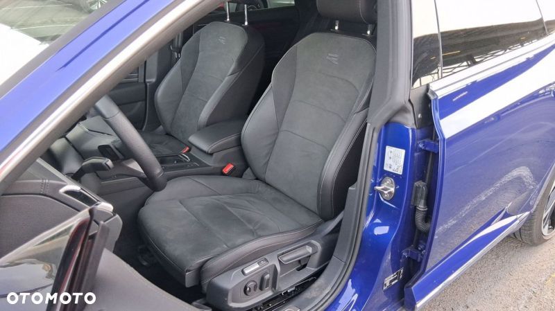 Volkswagen Arteon 2.0 TDI SCR DSG R-Line - 12