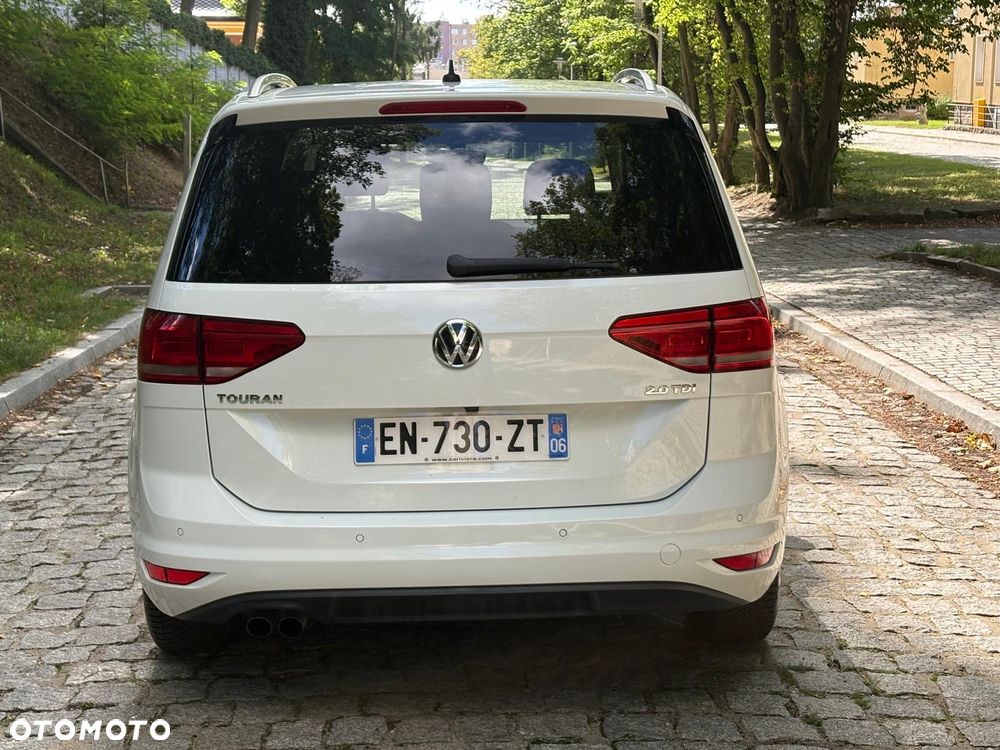 Volkswagen Touran 2.0 TDI SCR (BlueMotion Technology) DSG SOUND - 18