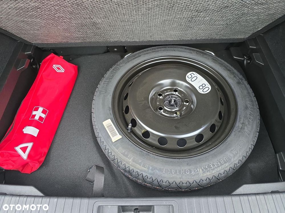 Renault Captur - 26
