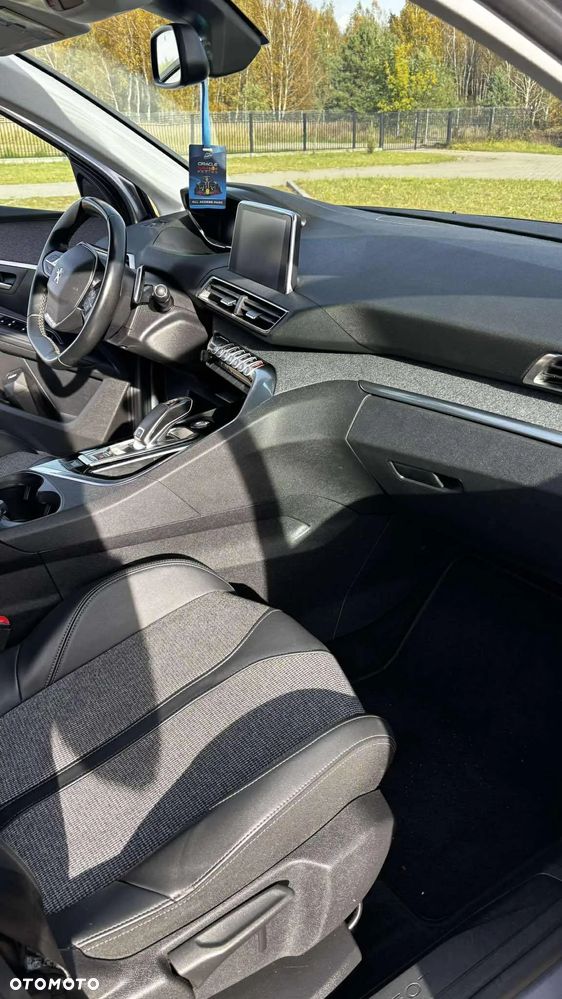 Peugeot 5008 1.2 PureTech Allure Pack S&S EAT8 - 13